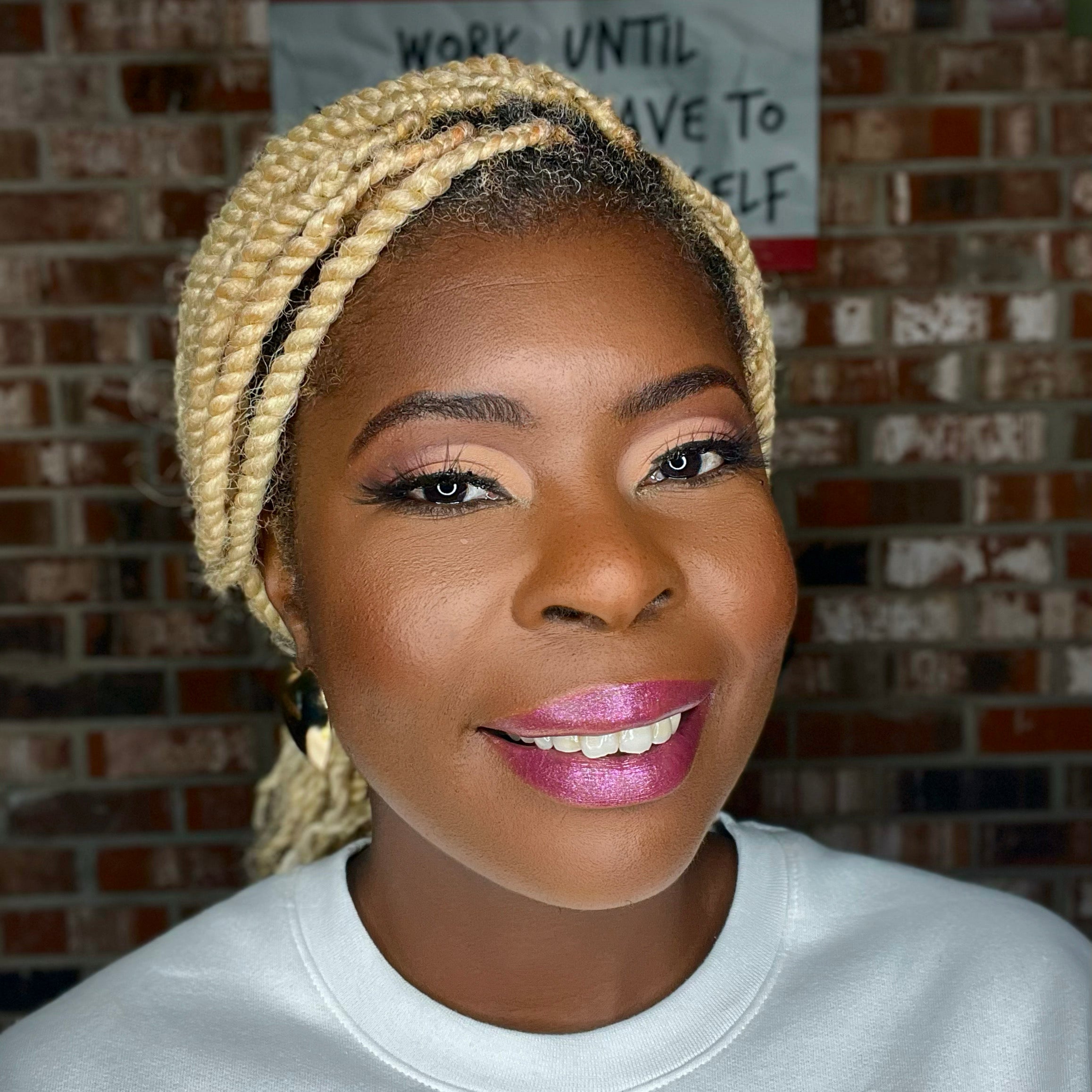 Mrs. Angie- Lux Creme Lipstick – Shamere Young
